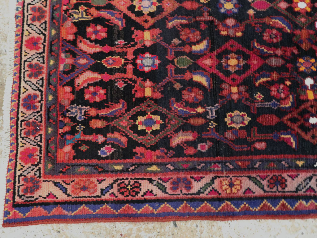 Vintage Persian Hamadan Rug, No.27874 - Galerie Shabab