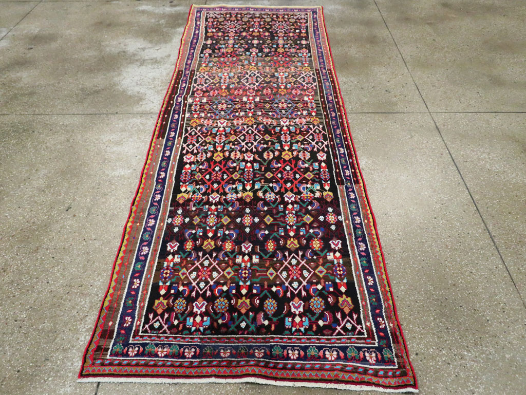 Vintage Persian Malayer Runner, No.27884 - Galerie Shabab