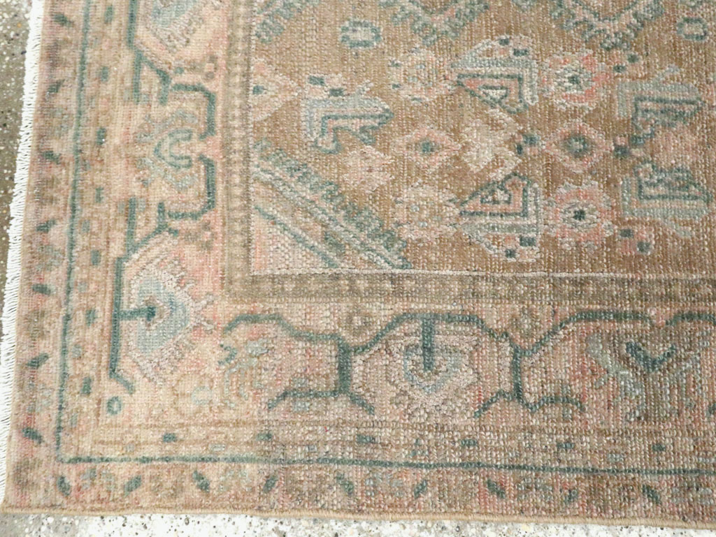 Vintage Persian Malayer Throw Rug, No.27890 - Galerie Shabab