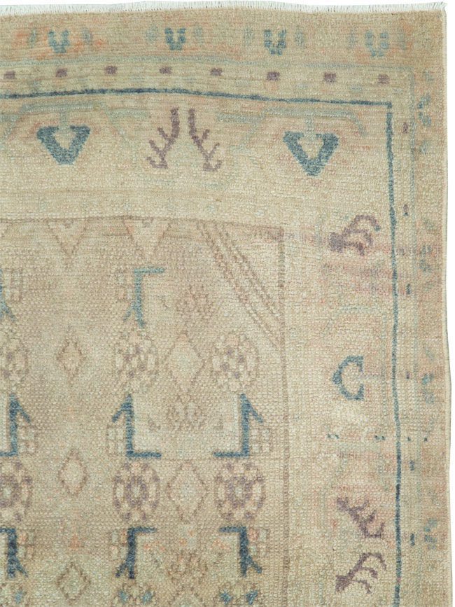 Vintage Persian Malayer Throw Rug, No.27891 - Galerie Shabab