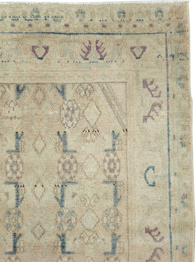 Vintage Persian Malayer Throw Rug, No.27891 - Galerie Shabab