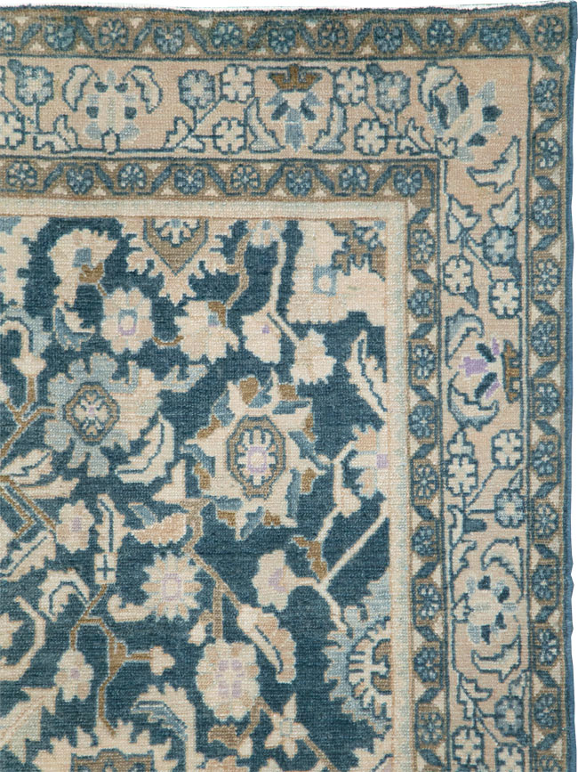 Vintage Persian Malayer Accent Rug, No.27904 - Galerie Shabab