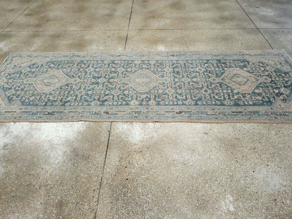 Vintage Persian Malayer Runner, No.27909 - Galerie Shabab