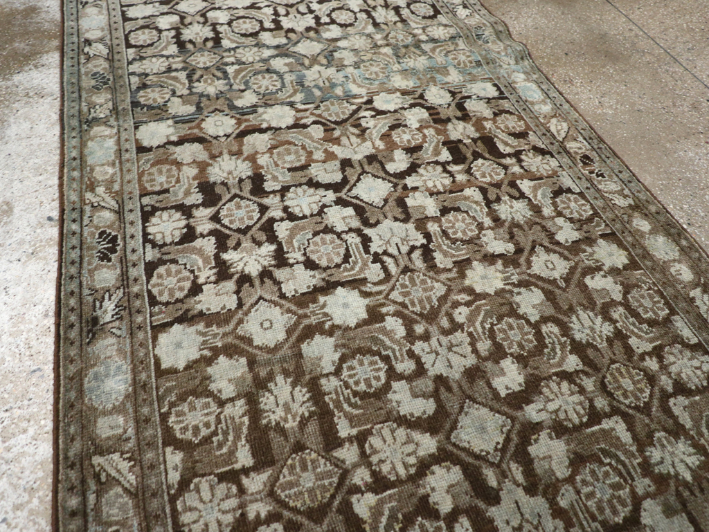 Vintage Persian Malayer Runner, No.27910 - Galerie Shabab