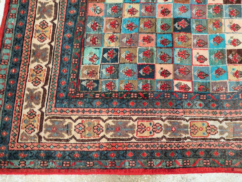 Vintage Persian Mahal Rug, No.27916 - Galerie Shabab