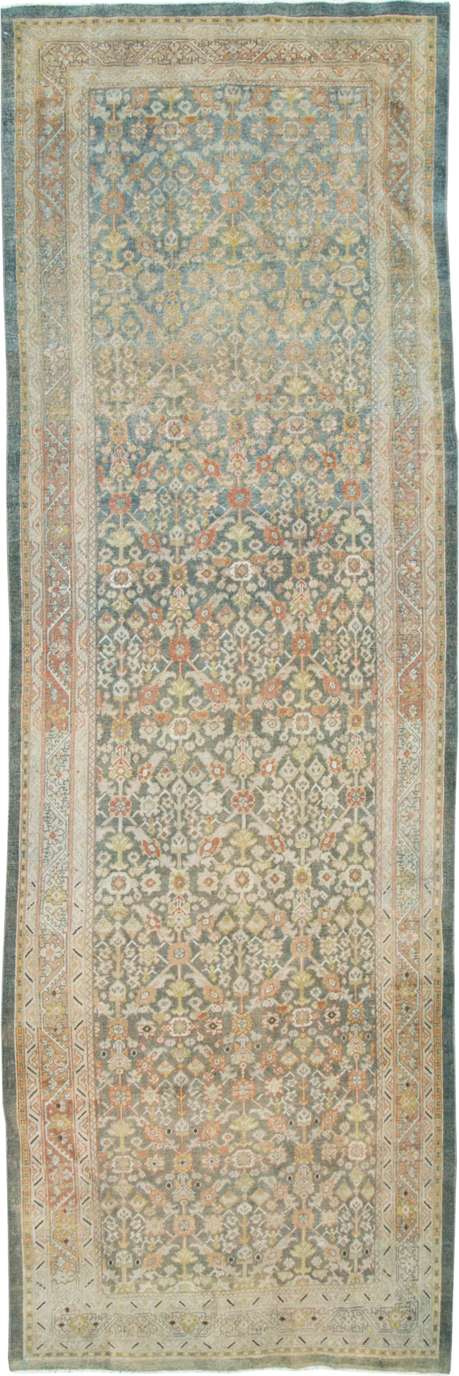 Antique Persian Mahal Gallery Carpet, No.27920 - Galerie Shabab