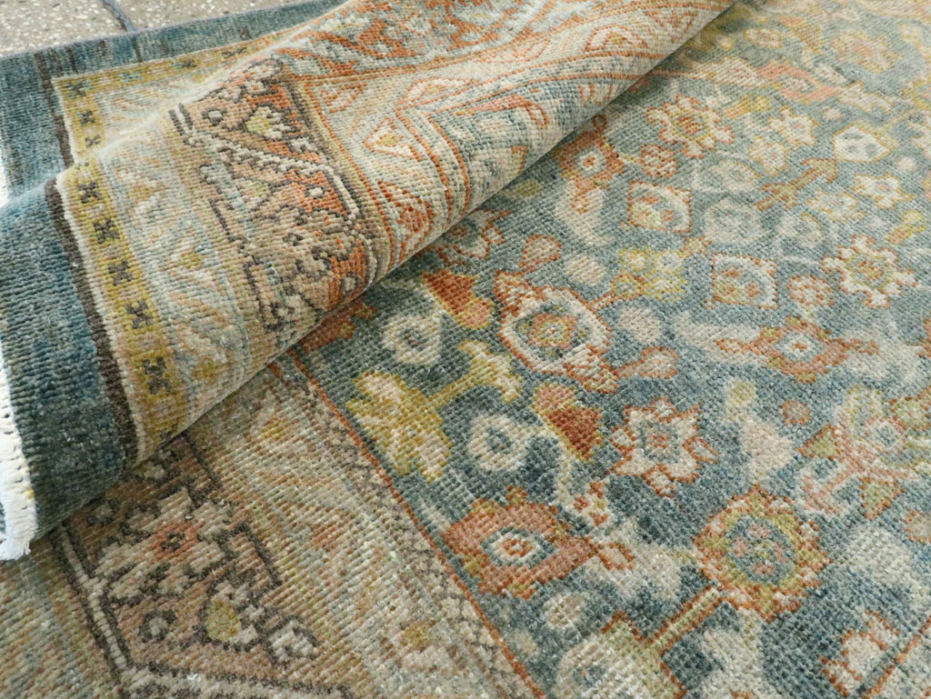 Antique Persian Mahal Gallery Carpet, No.27920 - Galerie Shabab