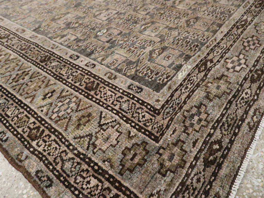 Antique Persian Malayer Accent Rug, No.27922 - Galerie Shabab