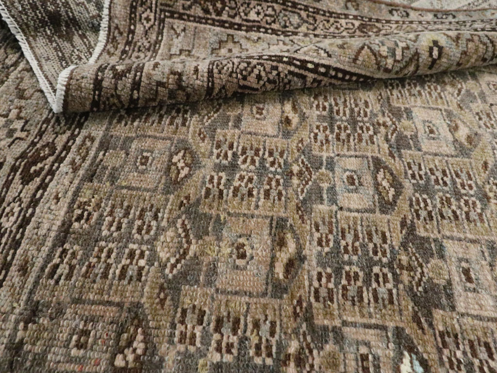 Antique Persian Malayer Accent Rug, No.27922 - Galerie Shabab