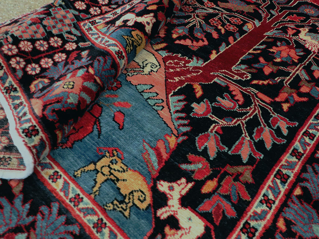 Vintage Persian Hamadan Pictorial Accent Rug, No.27923 - Galerie Shabab