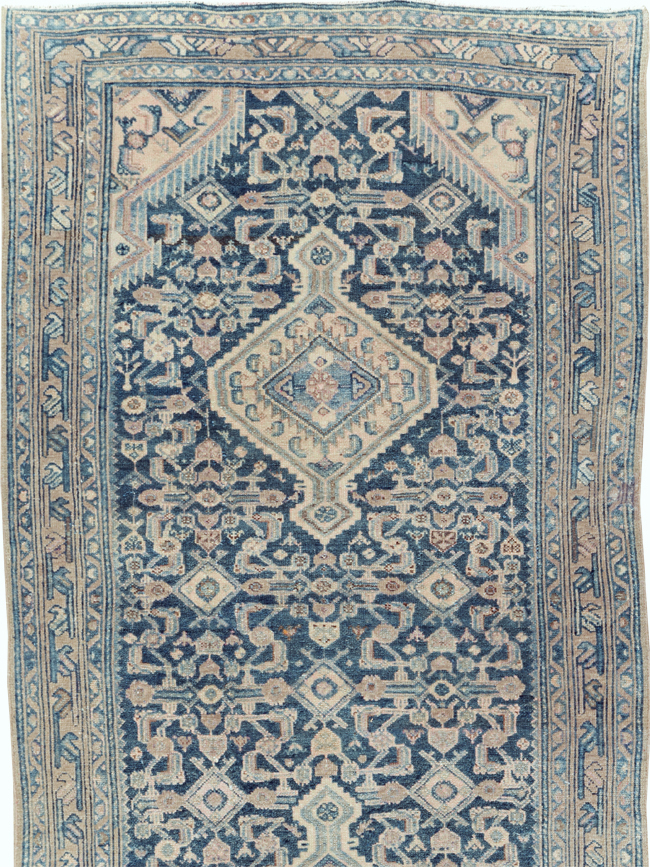 Vintage Persian Malayer Runner, No.27925 - Galerie Shabab