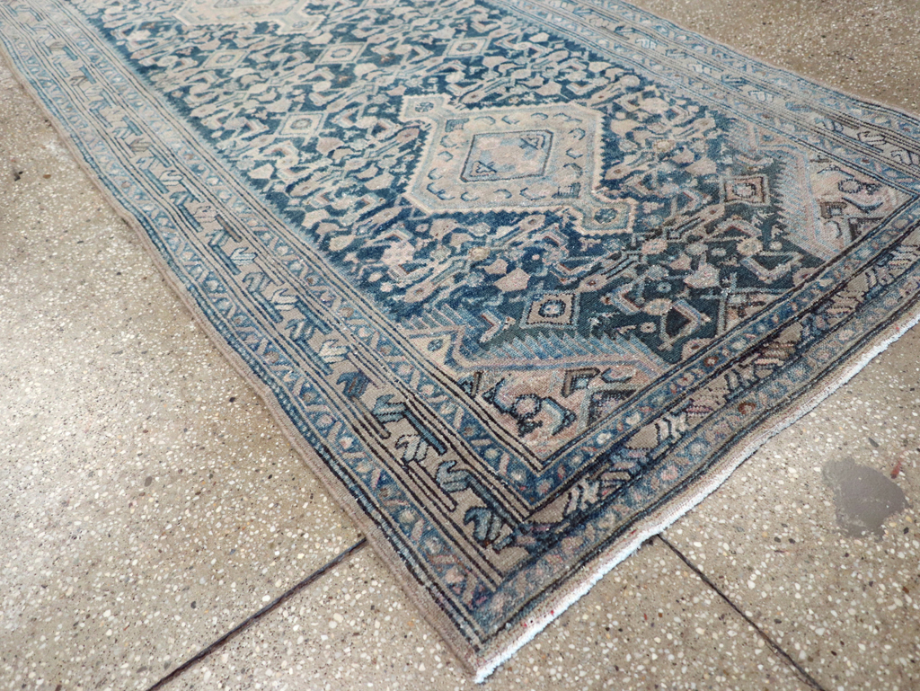 Vintage Persian Malayer Runner, No.27925 - Galerie Shabab
