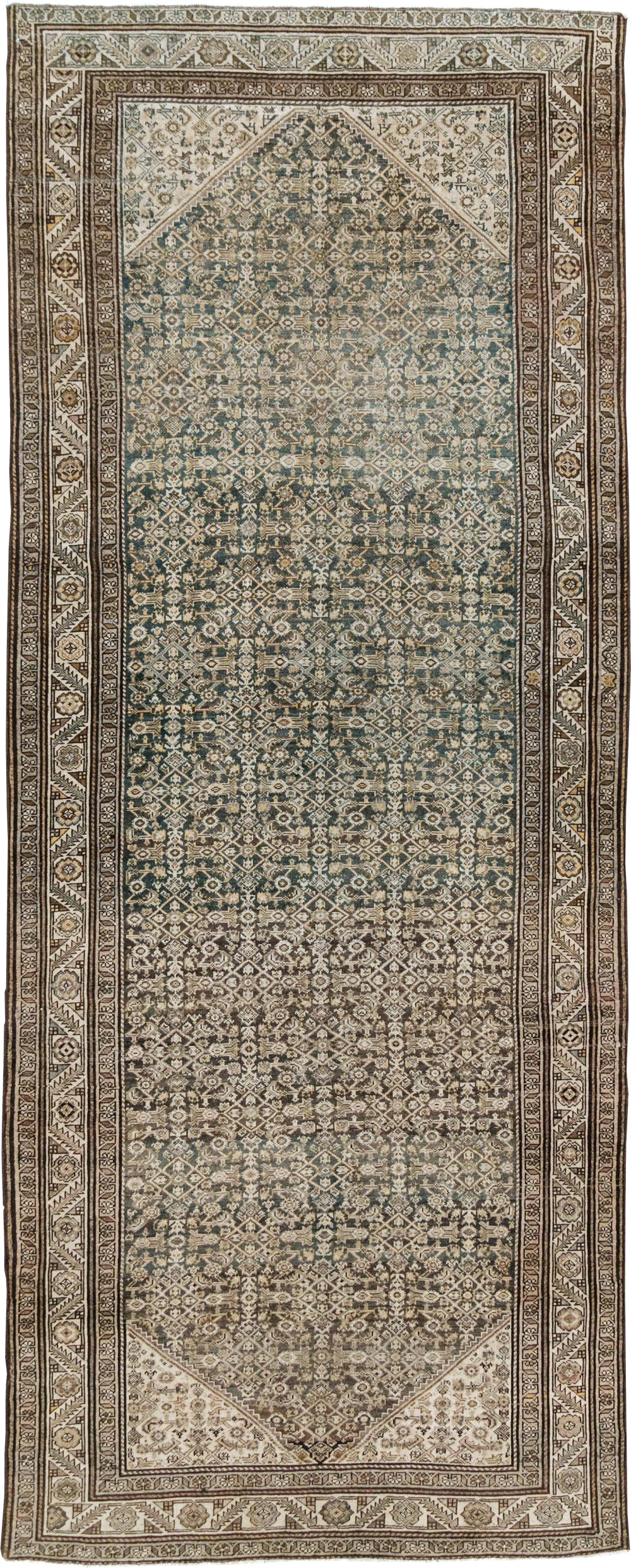 Antique Persian Malayer Gallery Carpet, No.27926 - Galerie Shabab