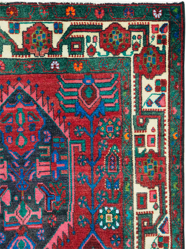 Vintage Persian Hamadan Accent Rug, No.27937 - Galerie Shabab
