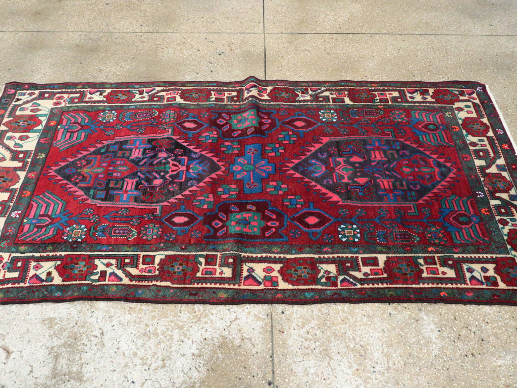 Vintage Persian Hamadan Accent Rug, No.27937 - Galerie Shabab