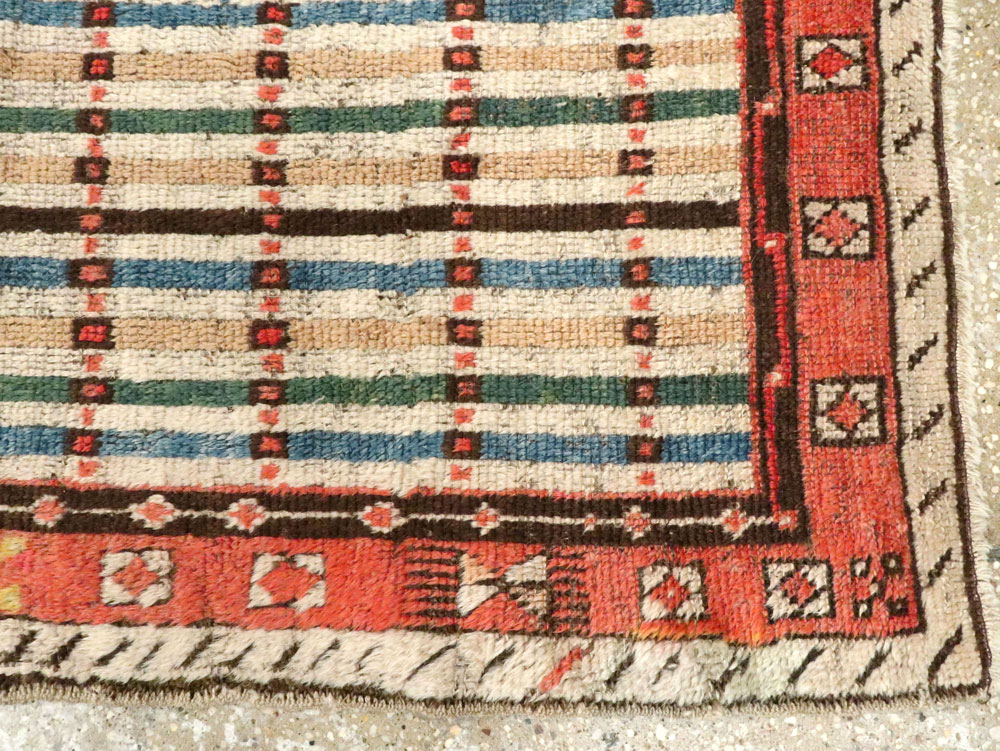 Vintage Turkish Anatolian Runner, No.27939 - Galerie Shabab