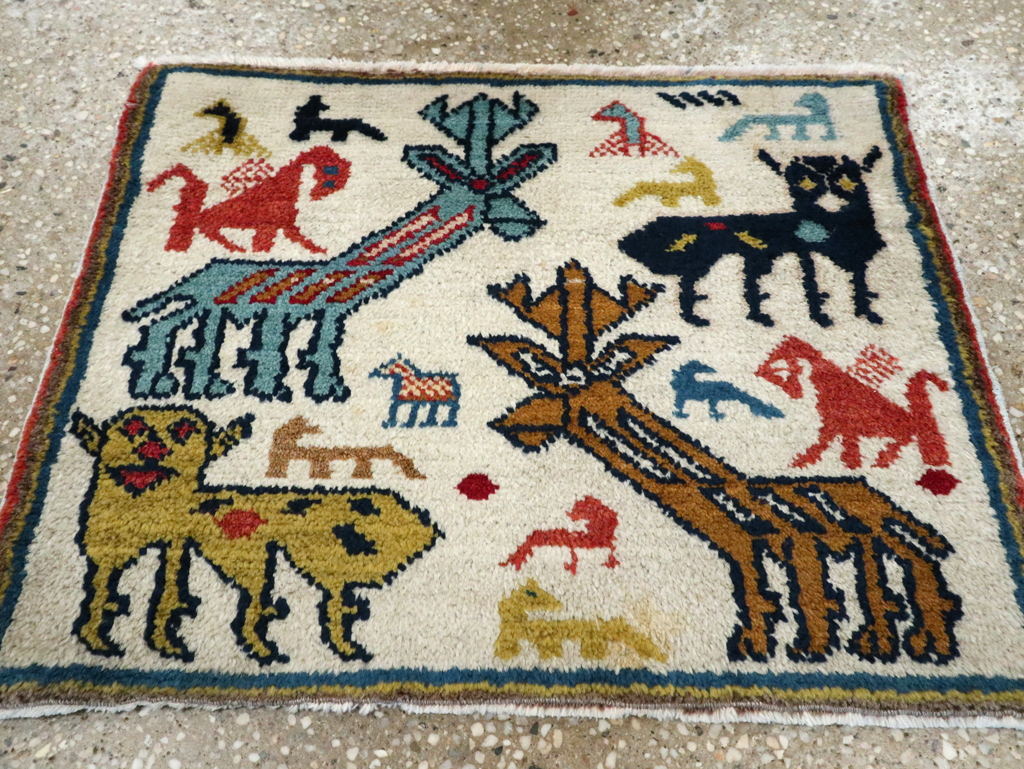 Vintage Turkish Anatolian Pictorial Rug, No.27940 - Galerie Shabab