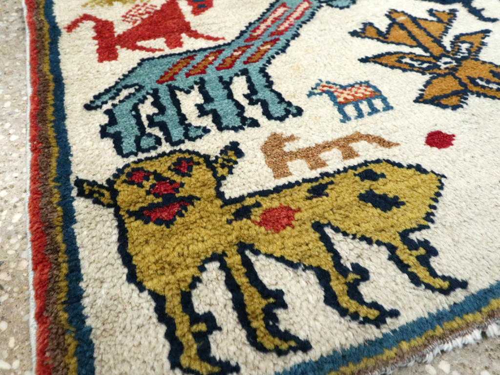 Vintage Turkish Anatolian Pictorial Rug, No.27940 - Galerie Shabab