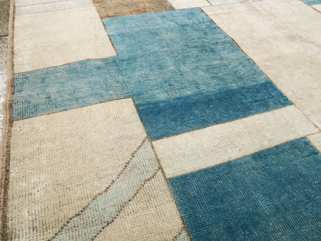 Vintage Turkish Anatolian Art Deco Accent Rug Inspired By Edward McKnight Kauffer, No.27948 - Galerie Shabab