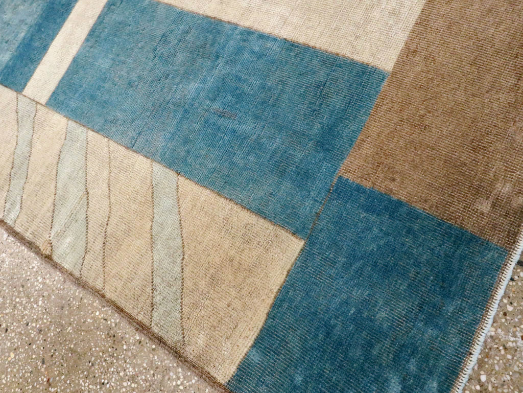 Vintage Turkish Anatolian Art Deco Accent Rug Inspired By Edward McKnight Kauffer, No.27948 - Galerie Shabab