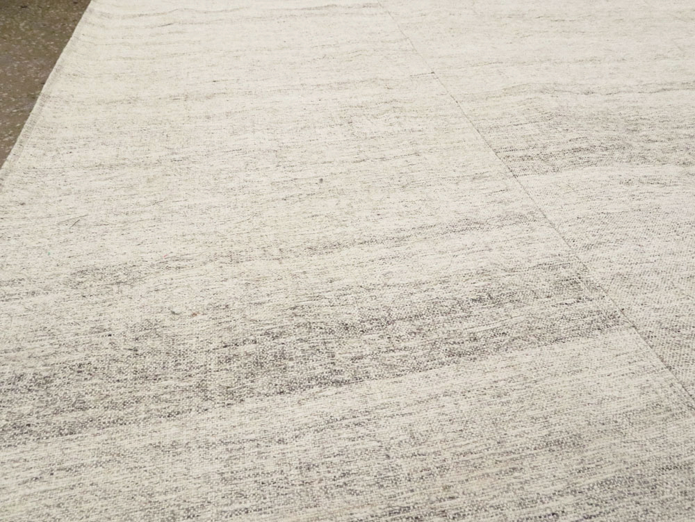 Modern Turkish Flatweave, No.27952 - Galerie Shabab