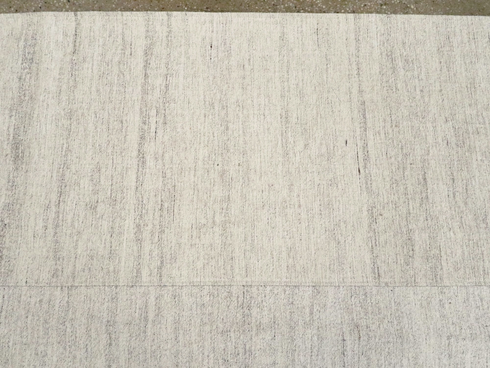 Modern Turkish Flatweave, No.27952 - Galerie Shabab