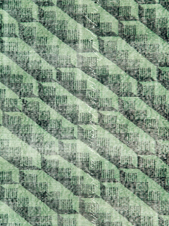 Vintage Turkish Deco Carpet, No.27957 - Galerie Shabab