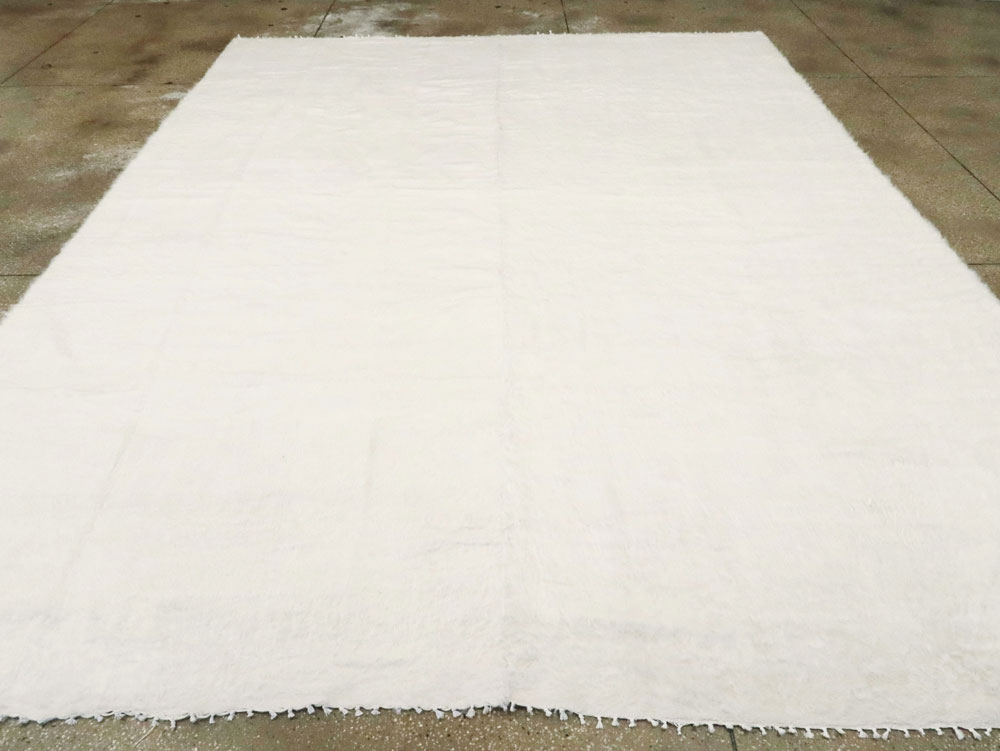 Modern Turkish Mohair Carpet, No.27959 - Galerie Shabab