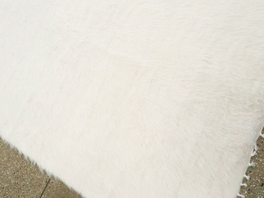 Modern Turkish Mohair Carpet, No.27959 - Galerie Shabab