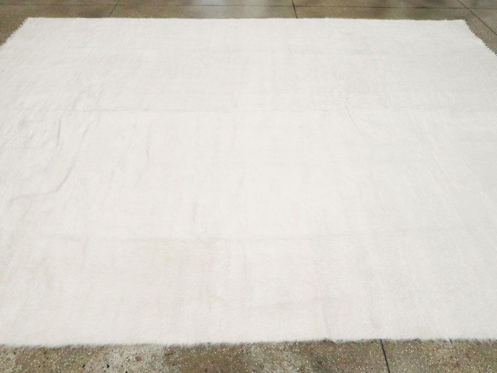 Modern Turkish Mohair Carpet, No.27959 - Galerie Shabab