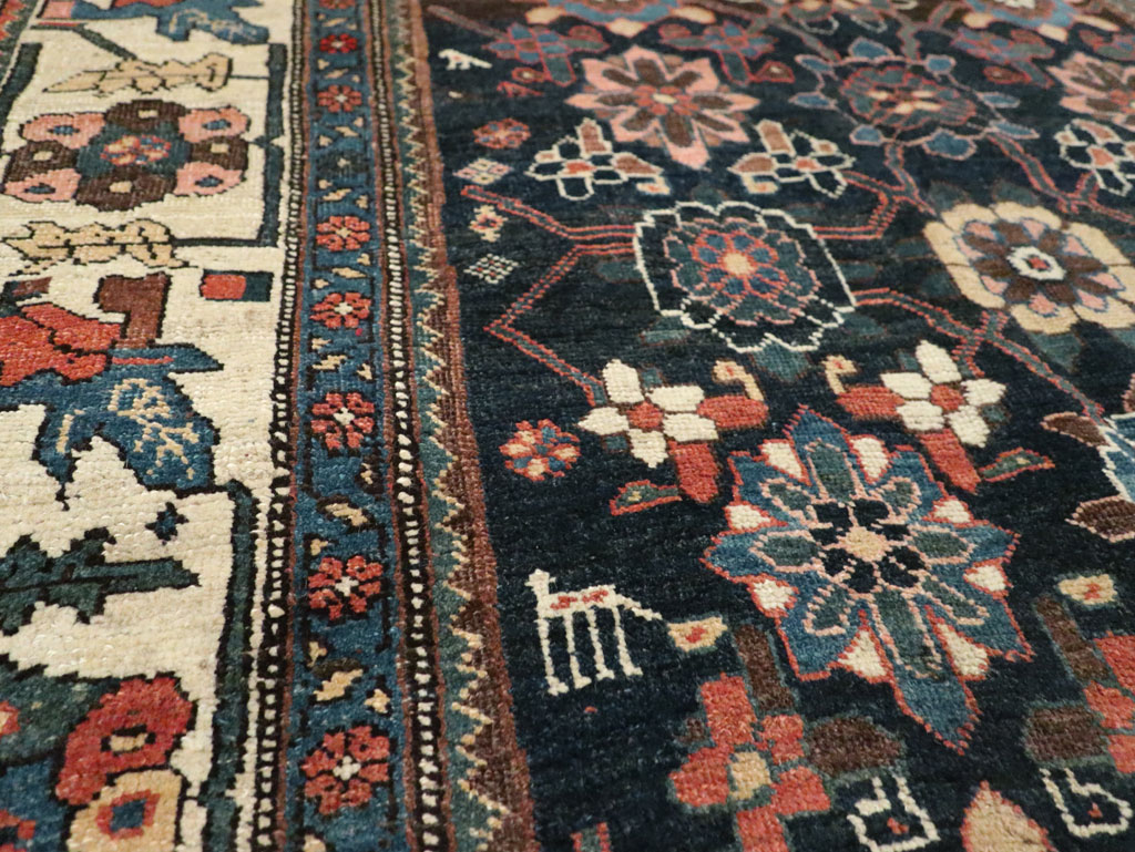 Antique Persian Bidjar Rug, No.27970 - Galerie Shabab