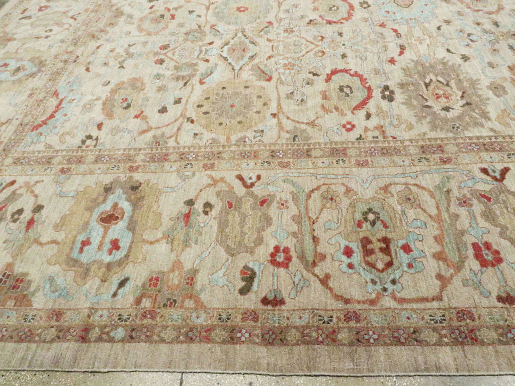 Modern Persian Sultanabad Oversize Square Carpet, No.27972 - Galerie Shabab