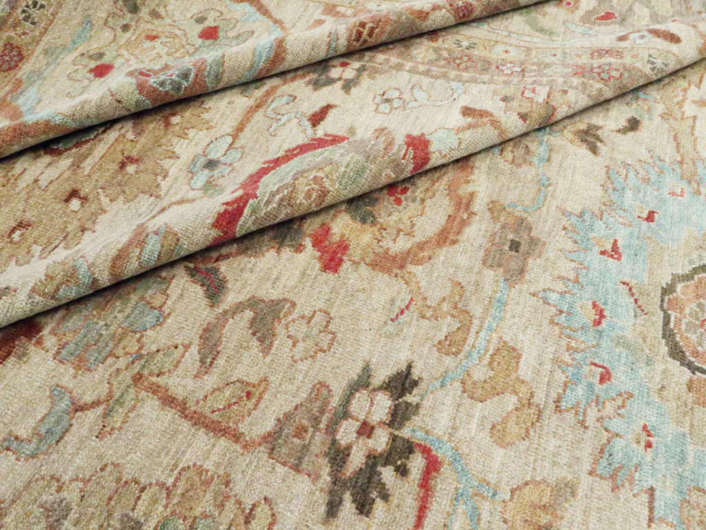 Modern Persian Sultanabad Oversize Square Carpet, No.27972 - Galerie Shabab