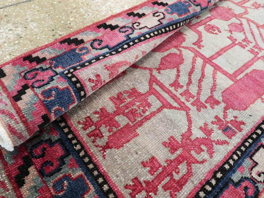 Antique Khotan Runner, No.27977 - Galerie Shabab