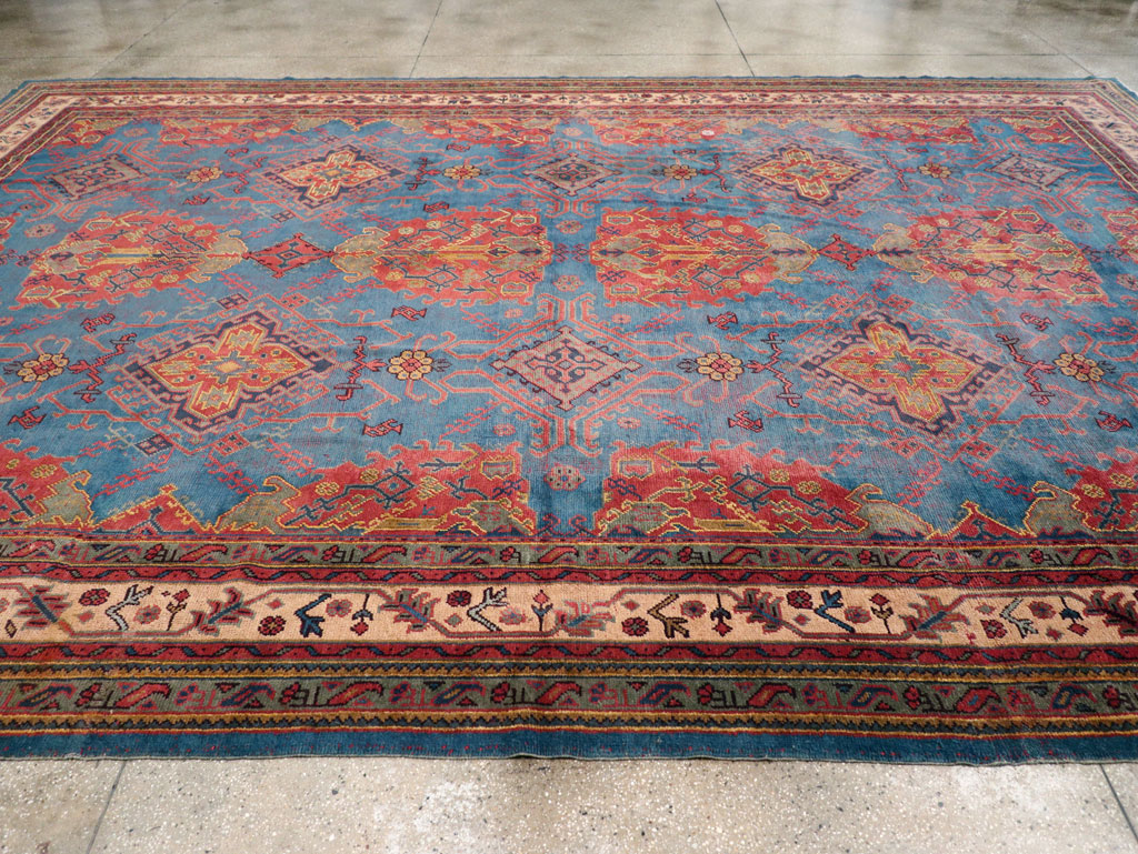 Antique Oushak Carpet, No.27979 - Galerie Shabab
