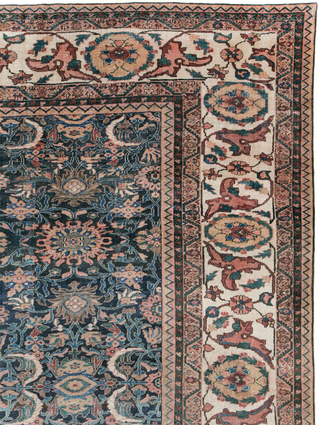 Antique Turkish Sivas Oversize Carpet, No.27983 - Galerie Shabab