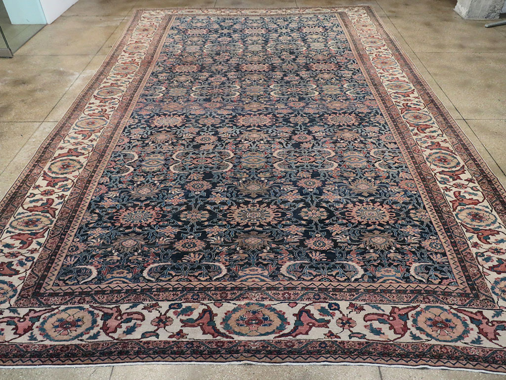 Antique Persian Malayer Carpet, No.27983 - Galerie Shabab