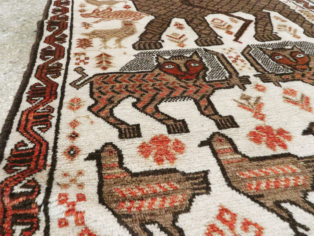 Vintage Persian Pictorial Gabbeh Throw Rug, No.27985 - Galerie Shabab