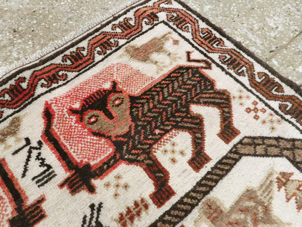 Vintage Persian Pictorial Gabbeh Throw Rug, No.27985 - Galerie Shabab