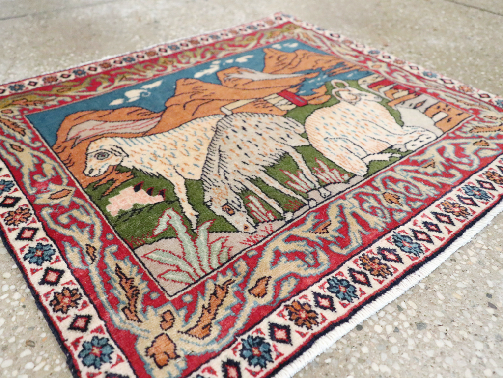 Vintage Persian Sarouk Rug, No.27988 - Galerie Shabab