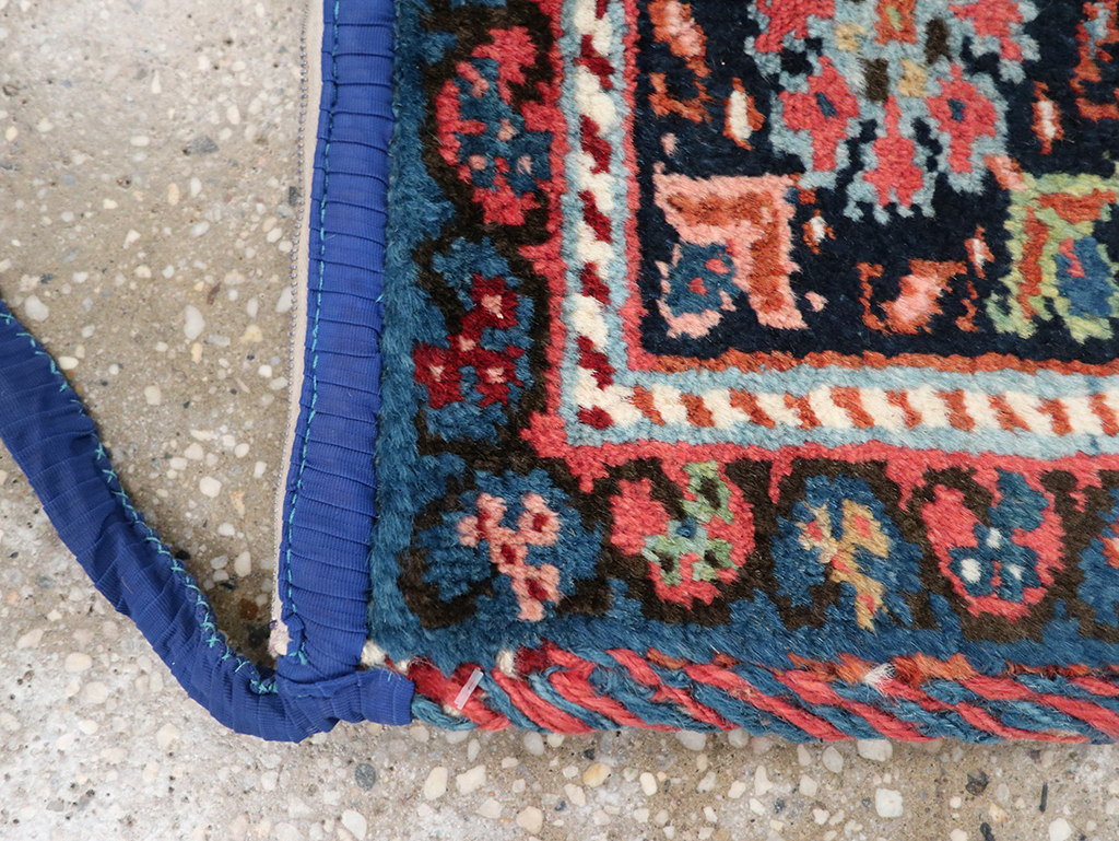 Vintage Persian Kurdish Bag, No.27996 - Galerie Shabab