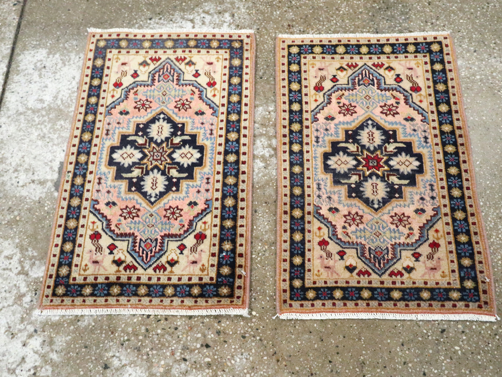 Vintage Persian Ardabil Rug (Pair: 2 of 2), No.27999 - Galerie Shabab