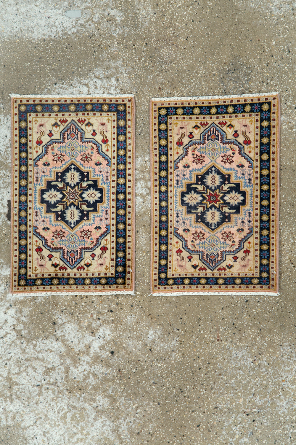Vintage Persian Ardabil Rug (Pair: 2 of 2), No.27999 - Galerie Shabab