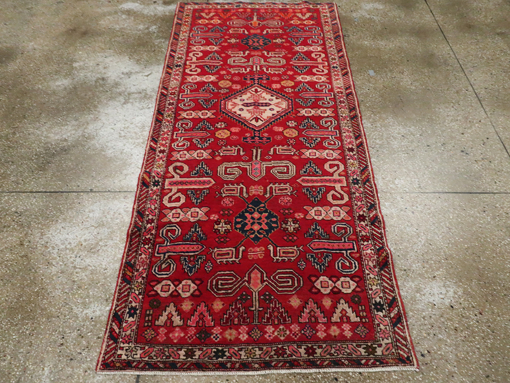 Vintage Persian Ardebil Rug, No.28000 - Galerie Shabab