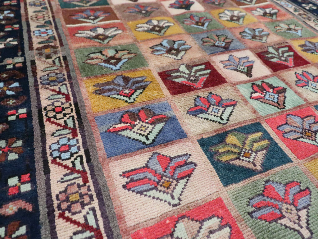 Vintage Persian Mahal Rug, No.28003 - Galerie Shabab