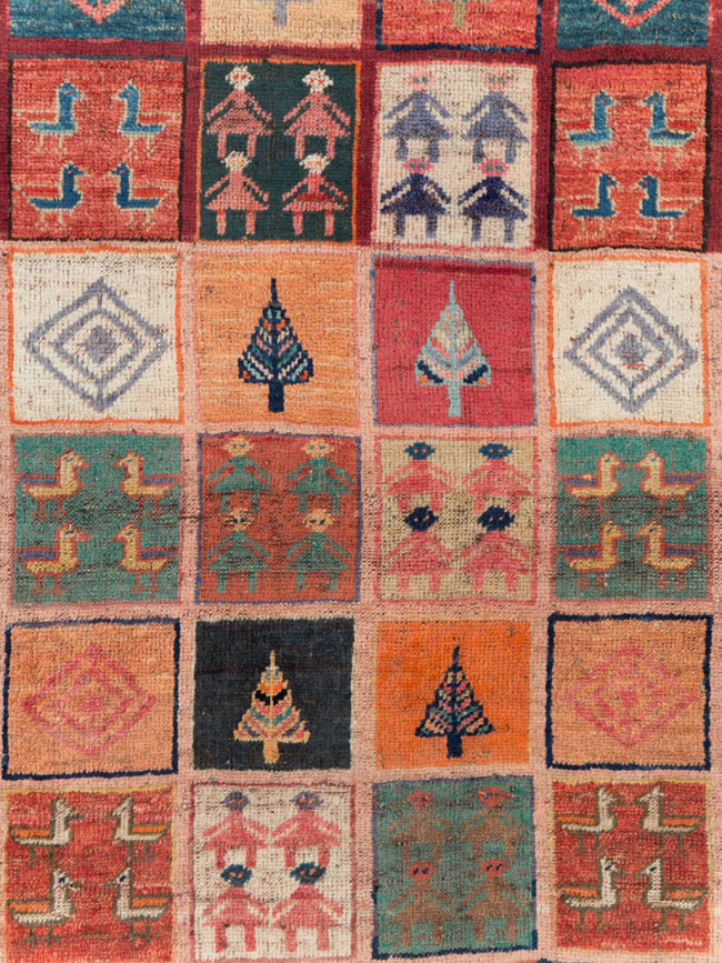 Vintage Persian Gabbeh Rug, No.28010 - Galerie Shabab