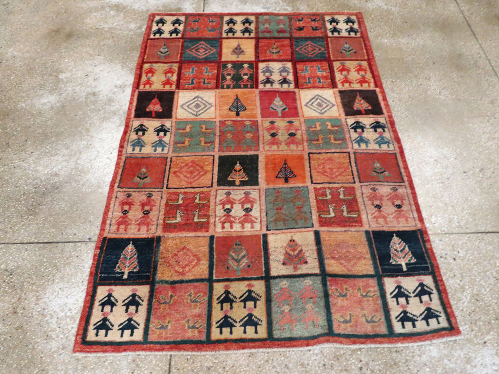 Vintage Persian Gabbeh Rug, No.28010 - Galerie Shabab