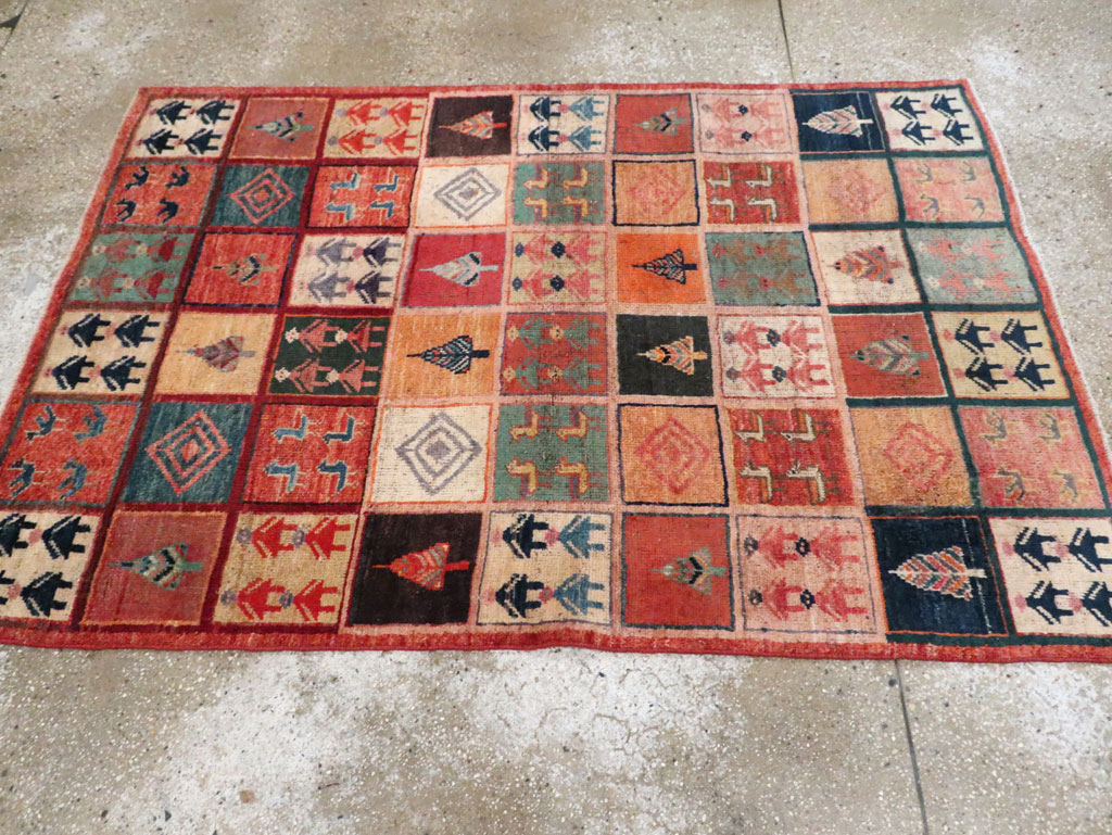Vintage Persian Gabbeh Rug, No.28010 - Galerie Shabab