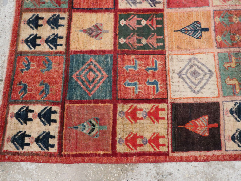 Vintage Persian Gabbeh Rug, No.28010 - Galerie Shabab