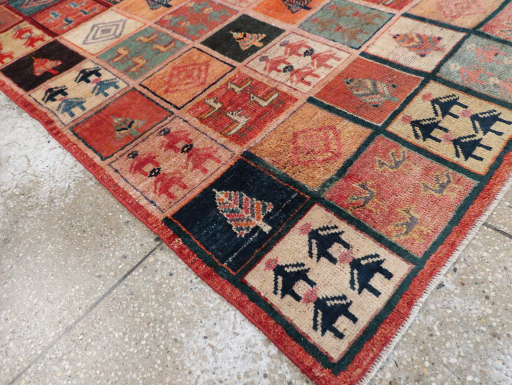 Vintage Persian Gabbeh Rug, No.28010 - Galerie Shabab